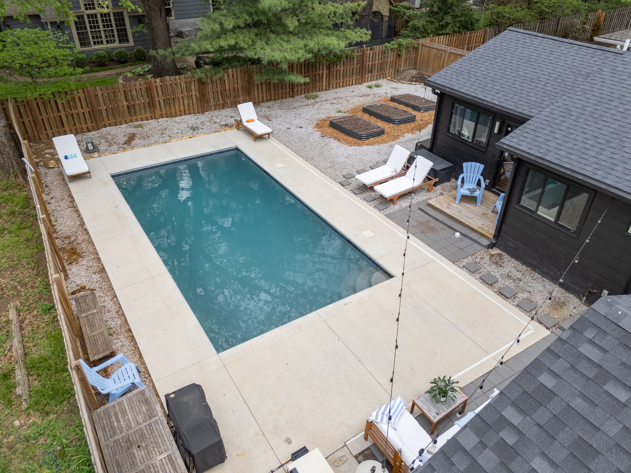 Pool — Aerial