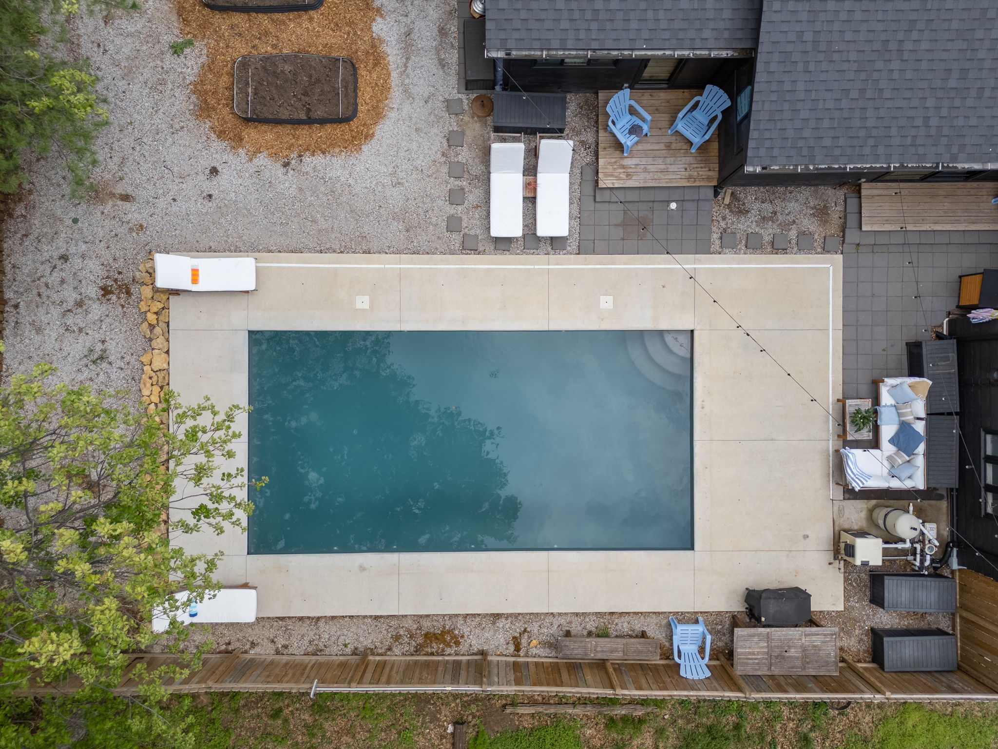 Pool — Straight Down