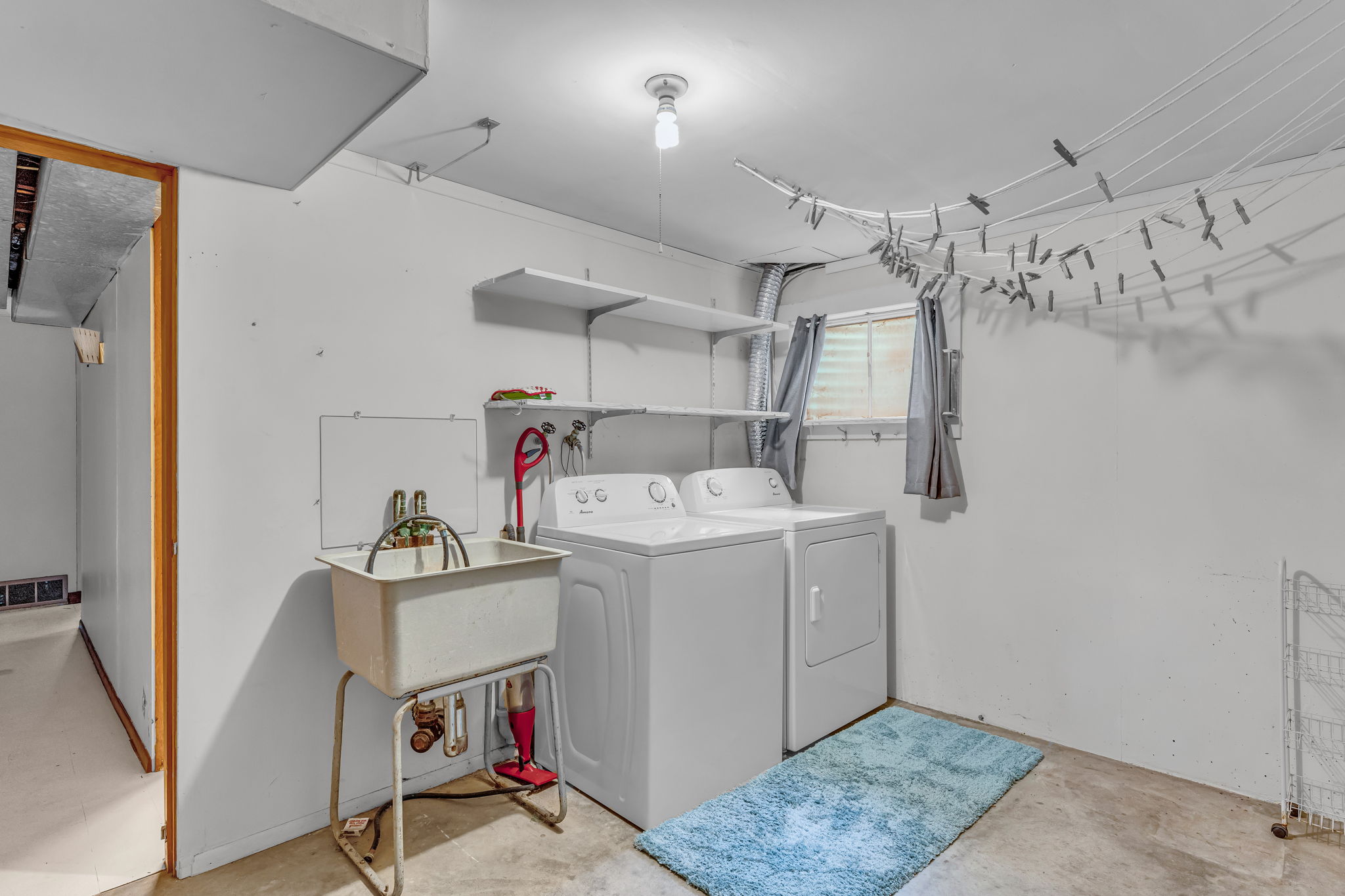 Laundry — Washer & Dryer
