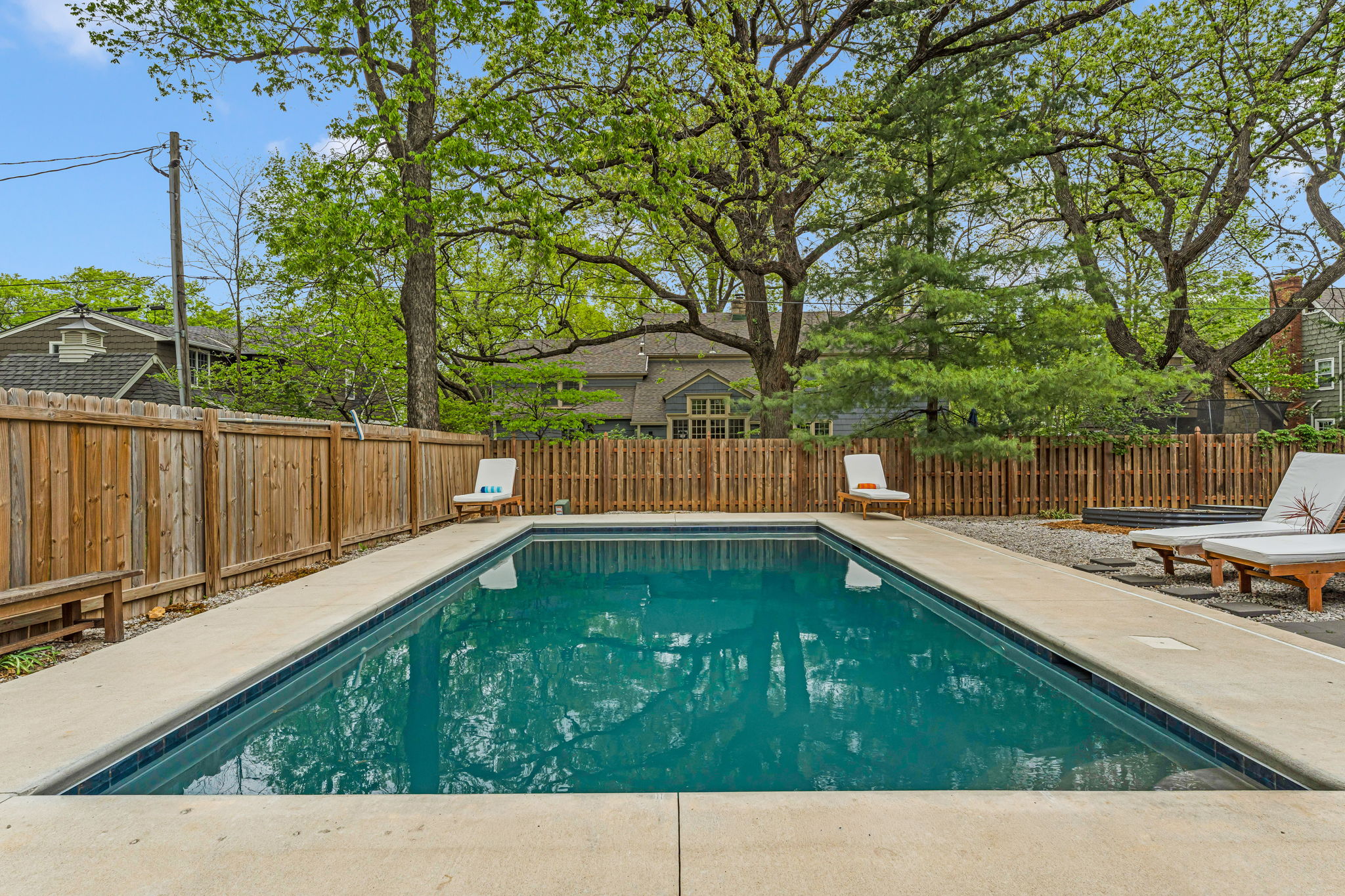 Pool — House View